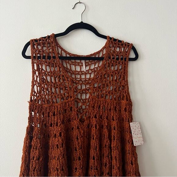 Free People Circles Within Circles Top in Terracotta - Picture 4 of 7